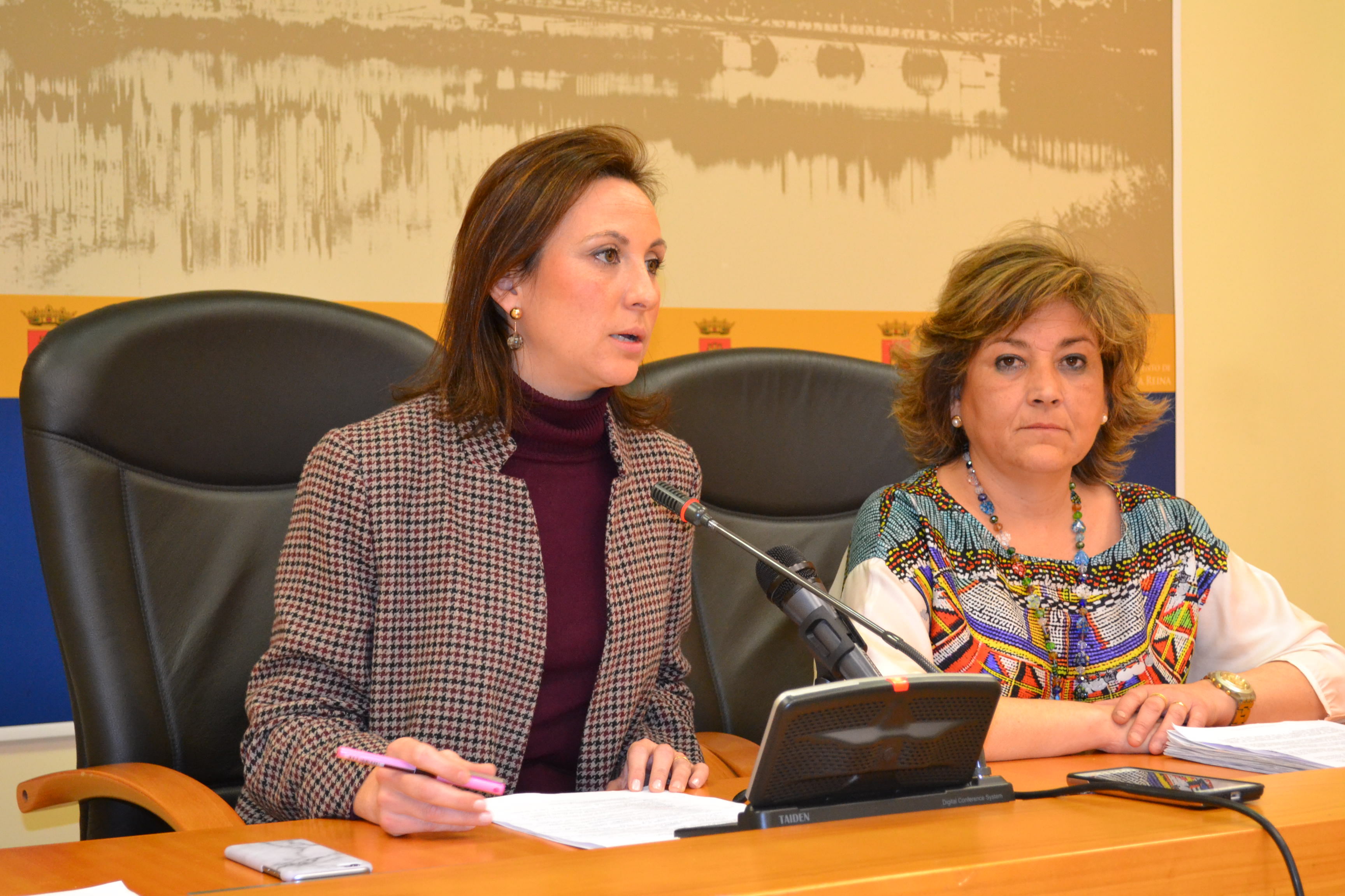 Las concejales Maria Rodríguez y María Victoria González
