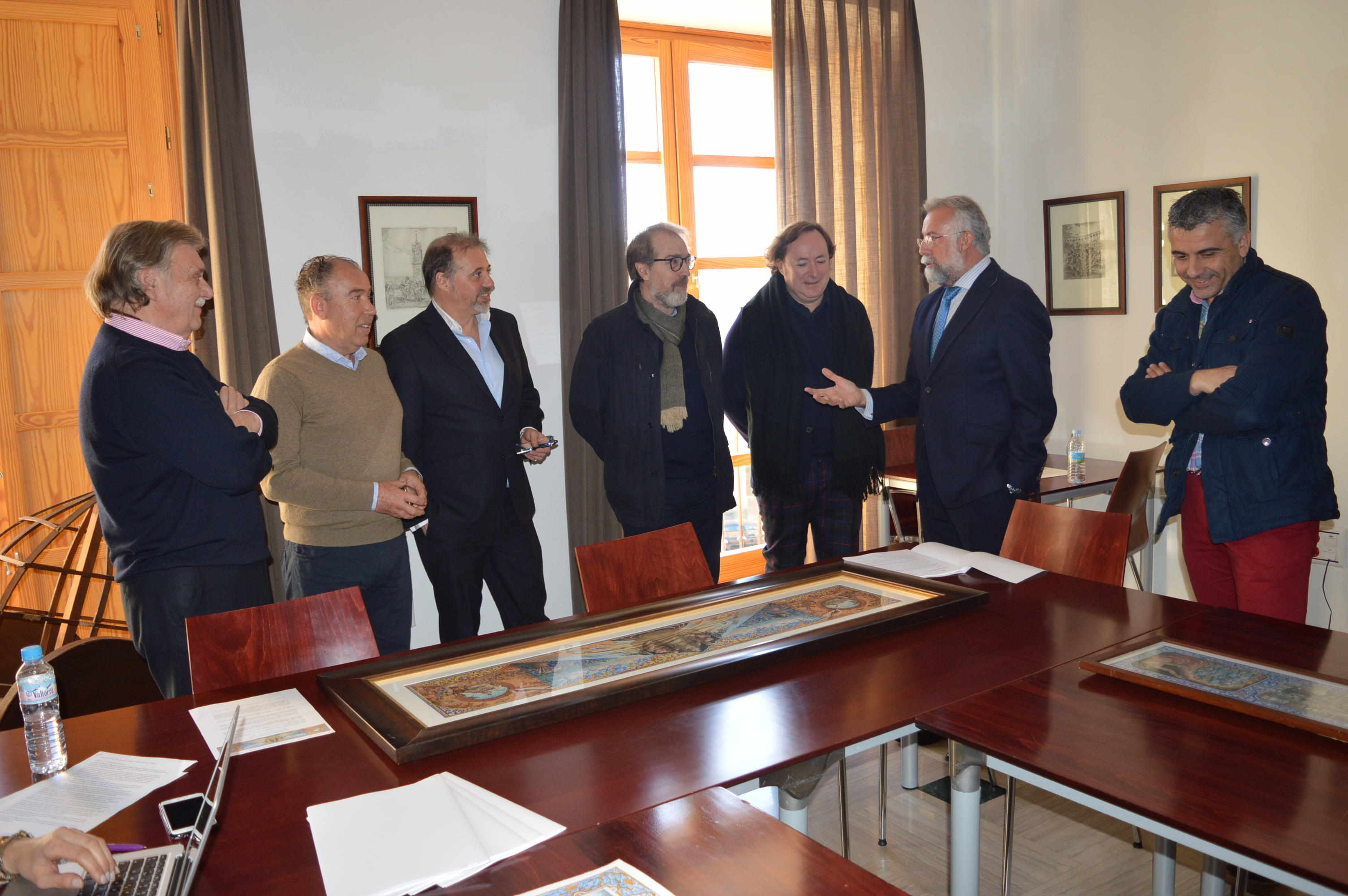 Reunión del jurado sobre el mural de ‘El oficio y el arte de la cerámica’