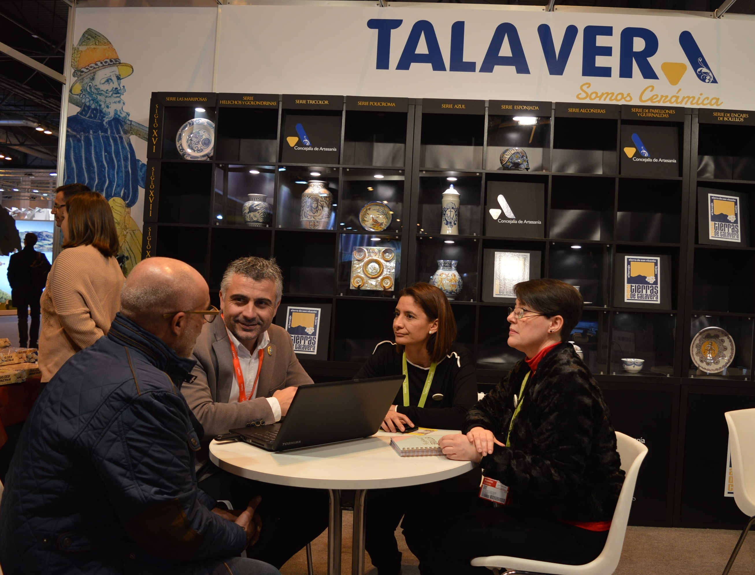 Muelas, durante las reuniones de trabajo en Fitur