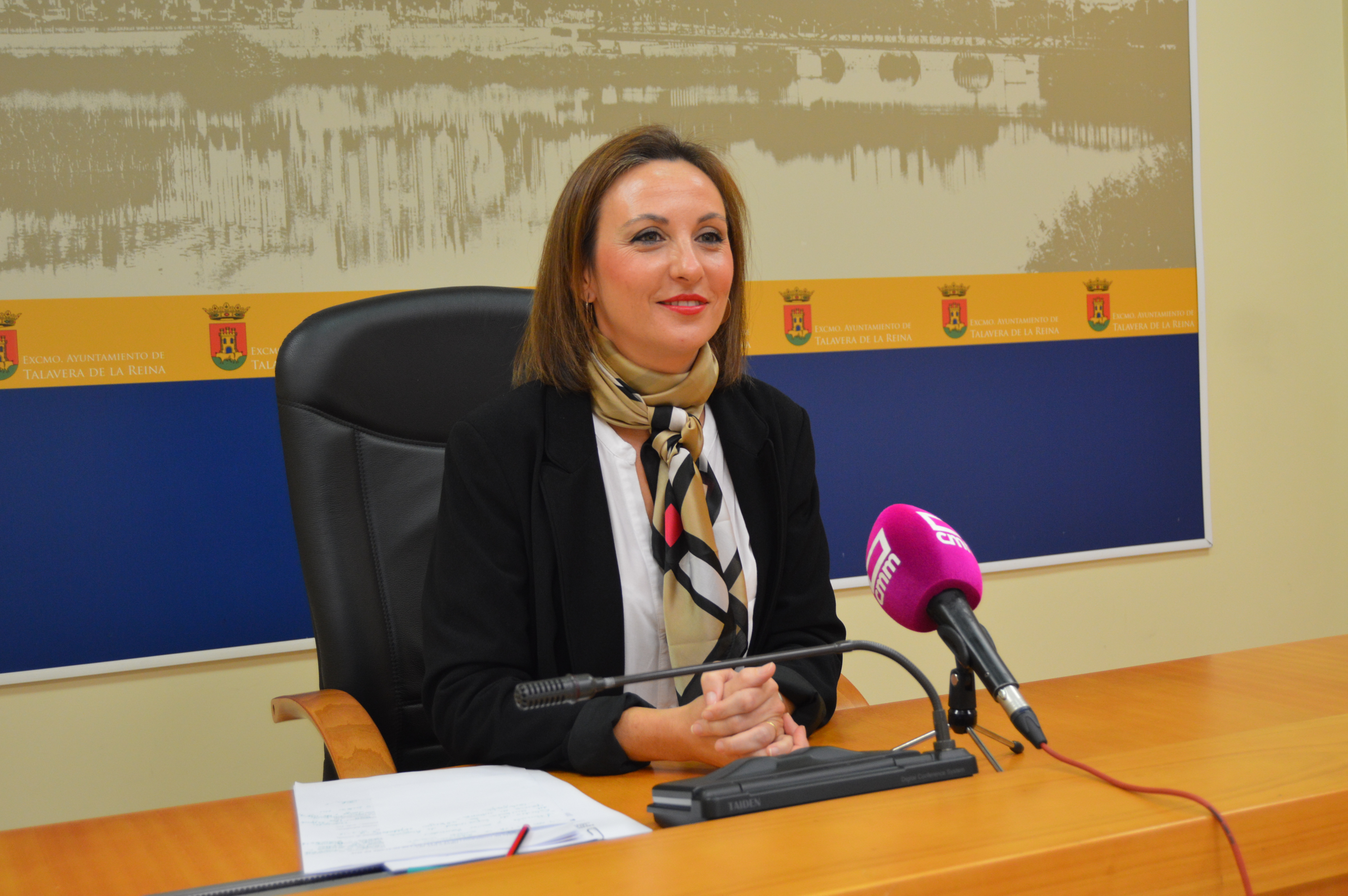 La portavoz municipal anuncia en rueda de prensa la prolongación de los trabajos