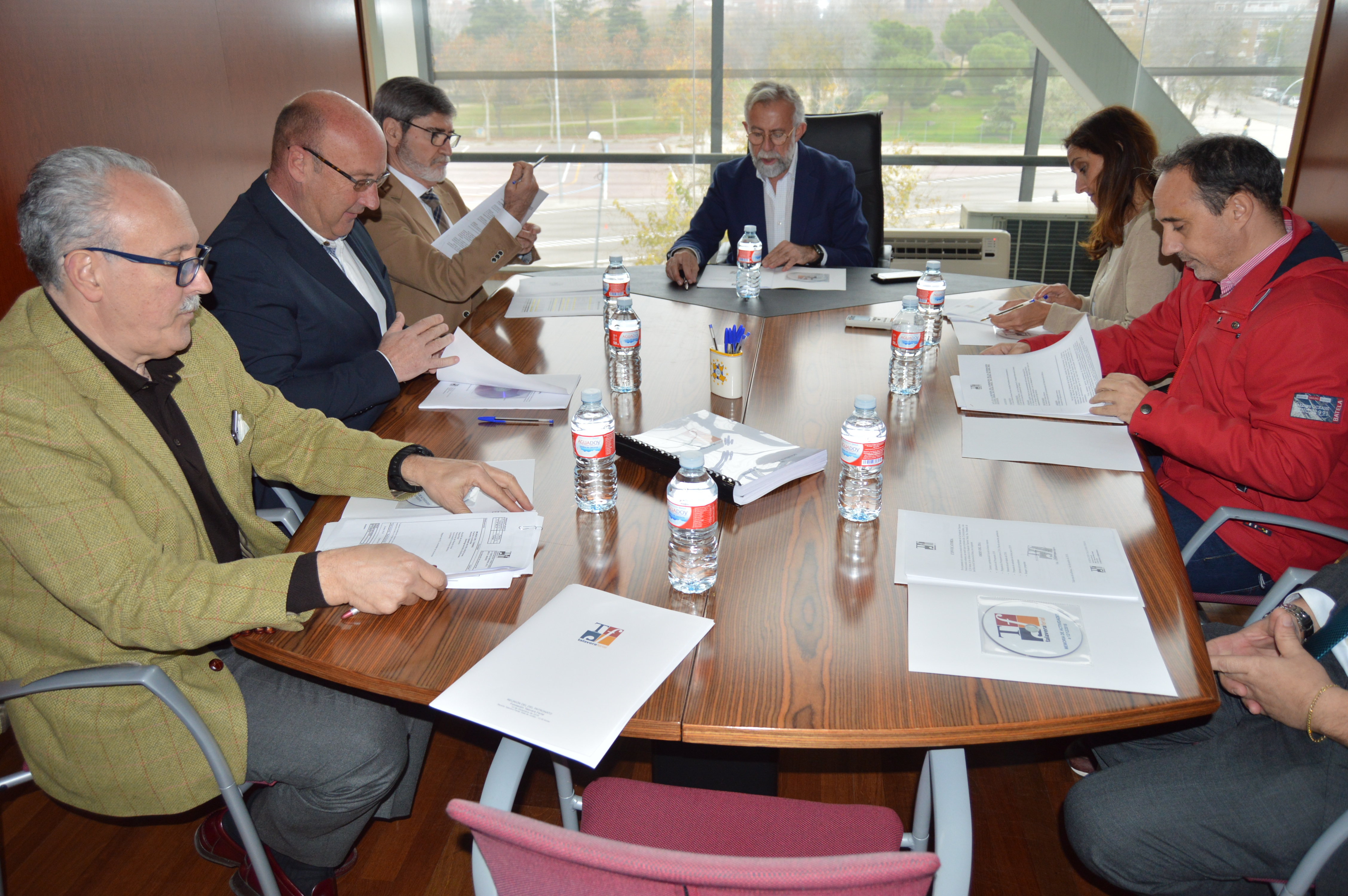 El alcalde preside la reunión anual para aprobar el calendario ferial del año 2019