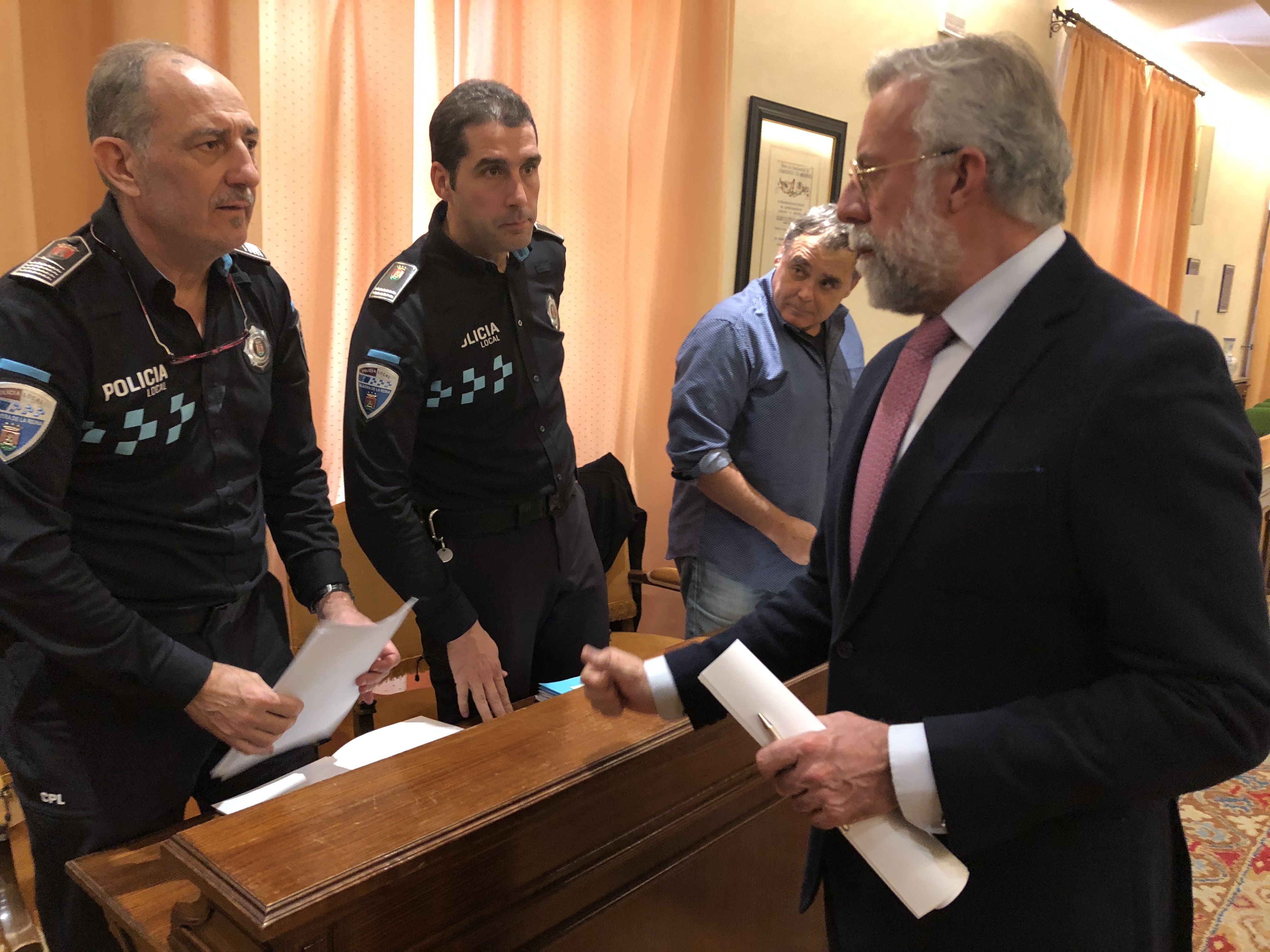 El alcalde ha presidido la Junta Local de Seguridad con la participación de las Fuerzas y Cuerpos de Seguridad