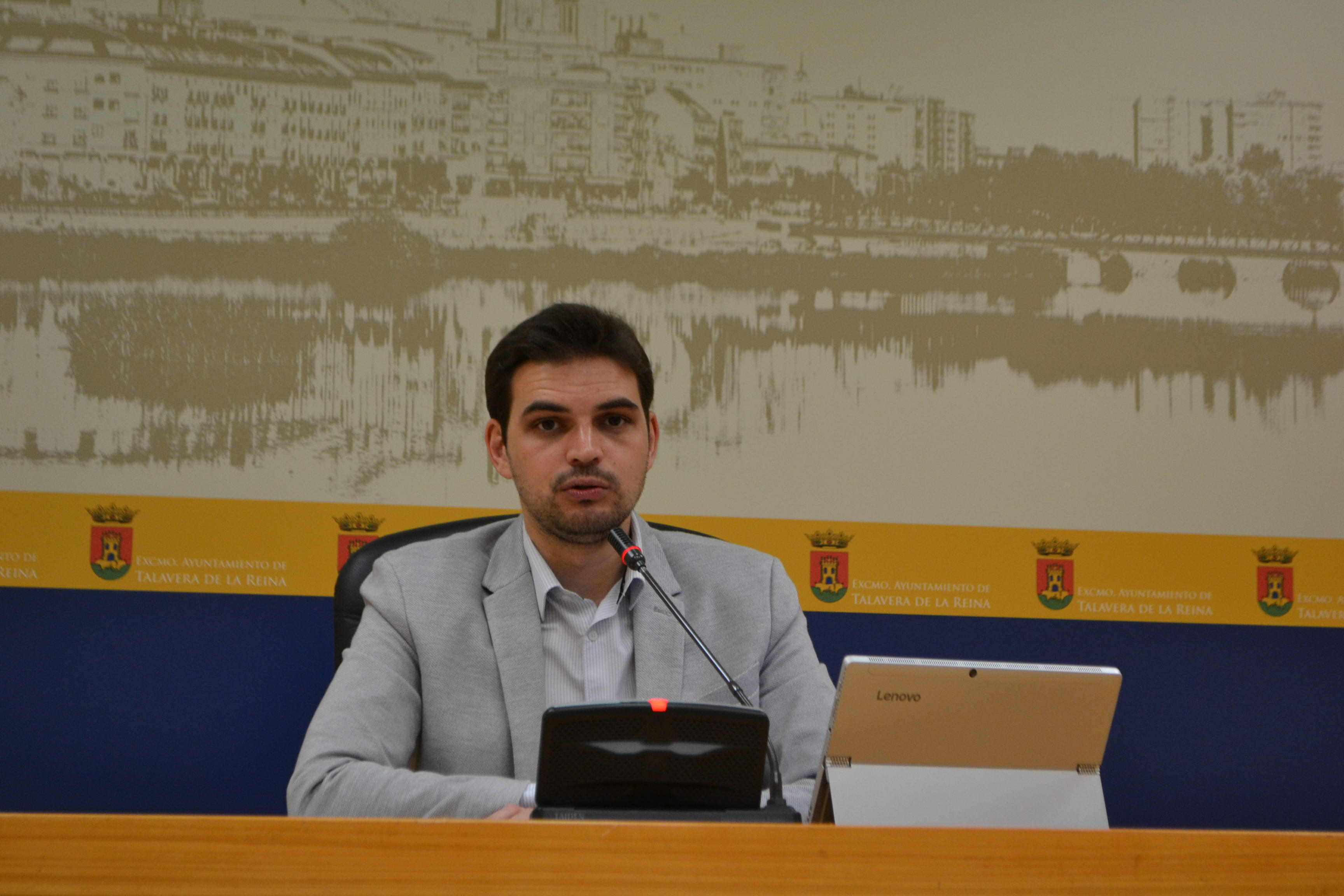 El viceportavoz del equipo de Gobierno, Santiago Serrano